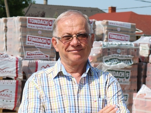 Bemutatkozás Bemutatkozás